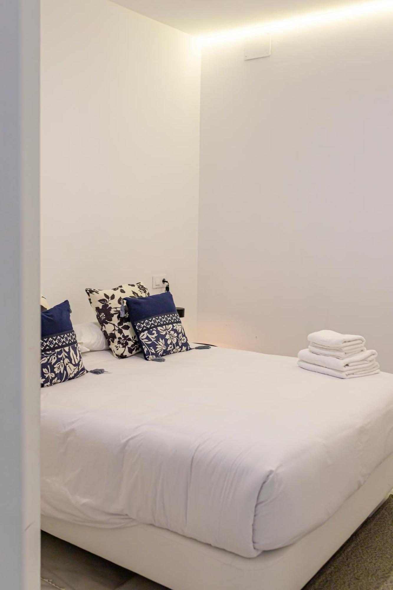 Resolana Suites Севилья Экстерьер фото