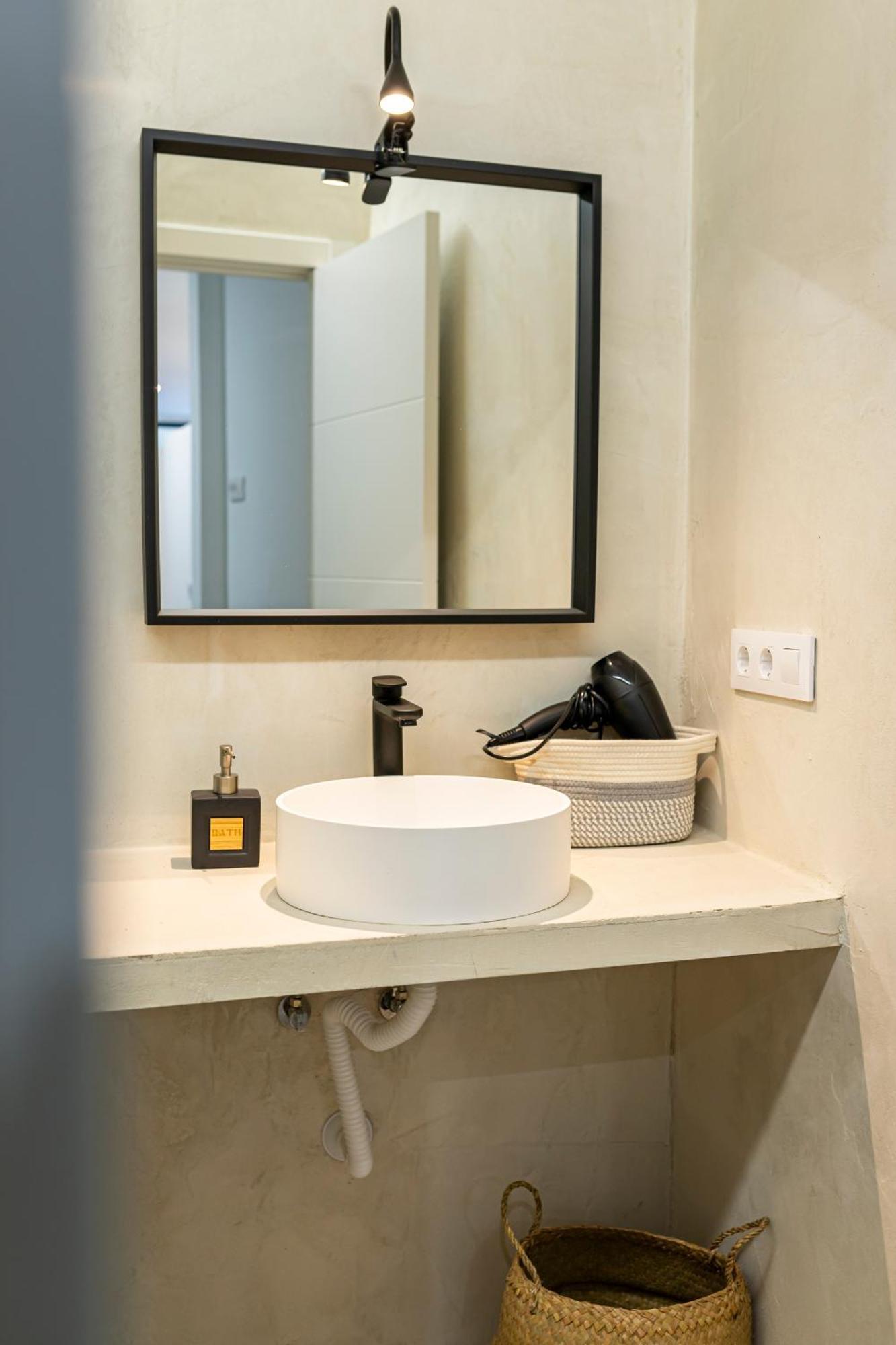 Resolana Suites Севилья Экстерьер фото